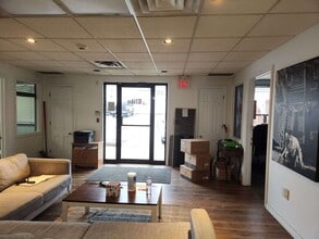 28 Steve Fonyo Dr, Kingston, ON for lease Interior Photo- Image 2 of 6