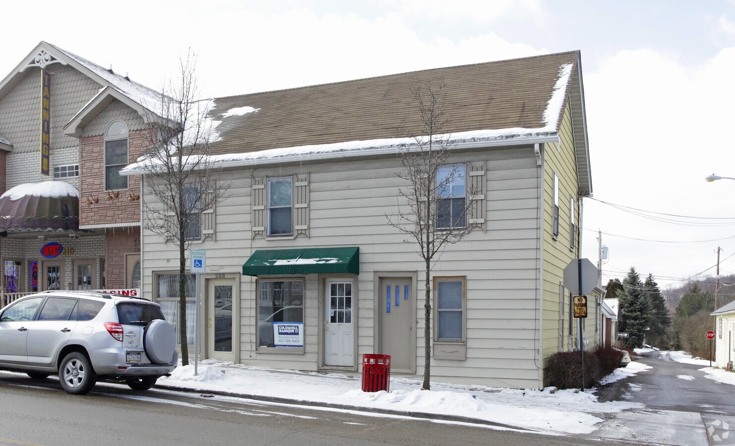 204 S Main St, Slippery Rock, PA 16057