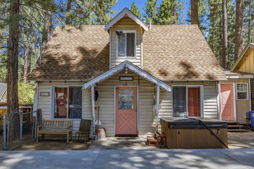 439 Jeffries Rd, Big Bear Lake, CA for sale - Building Photo - Image 2 of 11