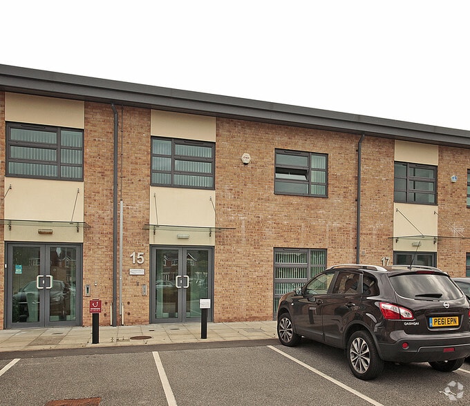 Woodend Av, Liverpool for lease - Building Photo - Image 3 of 8