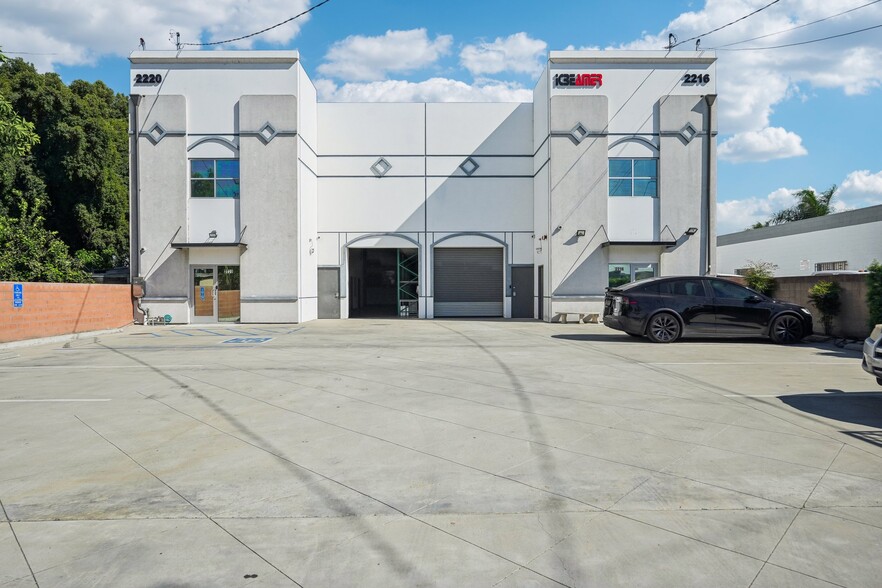 2220 Santa Anita Ave, South El Monte, CA for lease - Building Photo - Image 2 of 25