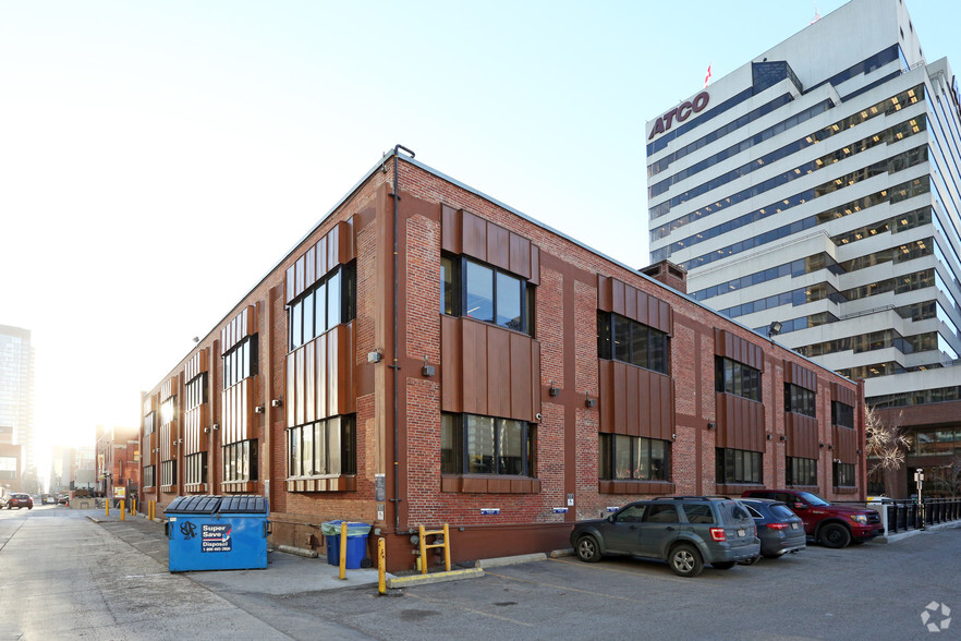 902 11th Ave SW, Calgary, AB for lease - Building Photo - Image 2 of 4