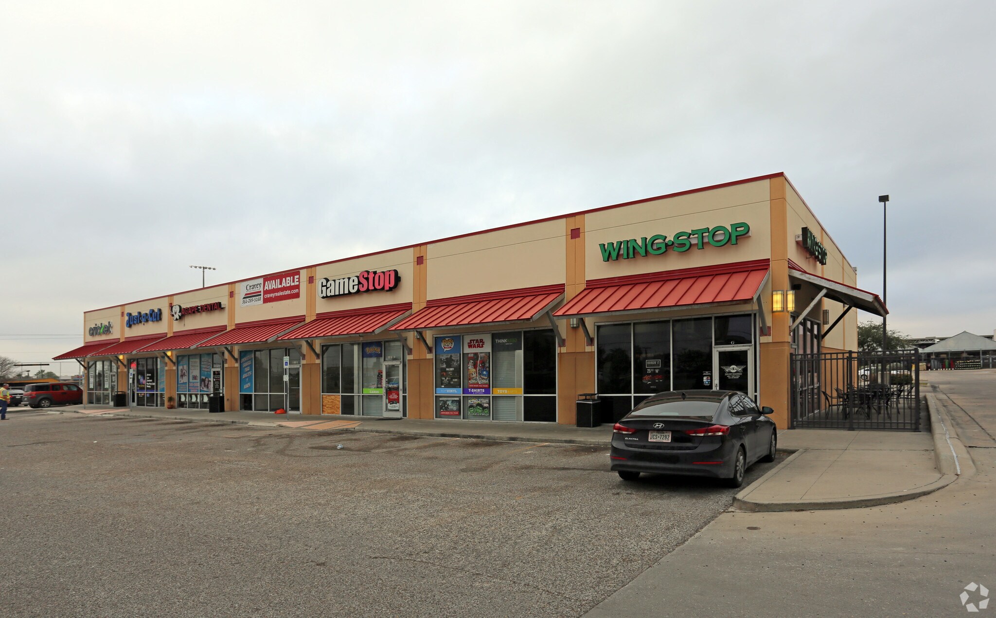 1310 E General Cavazos, Kingsville, TX for sale Primary Photo- Image 1 of 1