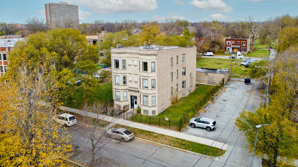 418-420 W 66th St, Chicago, IL for sale - Building Photo - Image 1 of 1