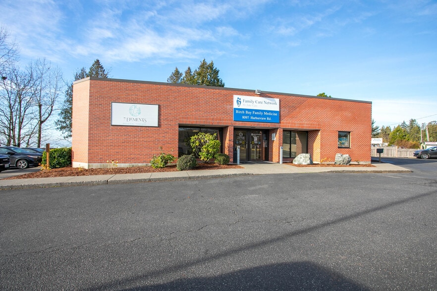 8097 Harborview Rd, Blaine, WA for sale - Building Photo - Image 2 of 21