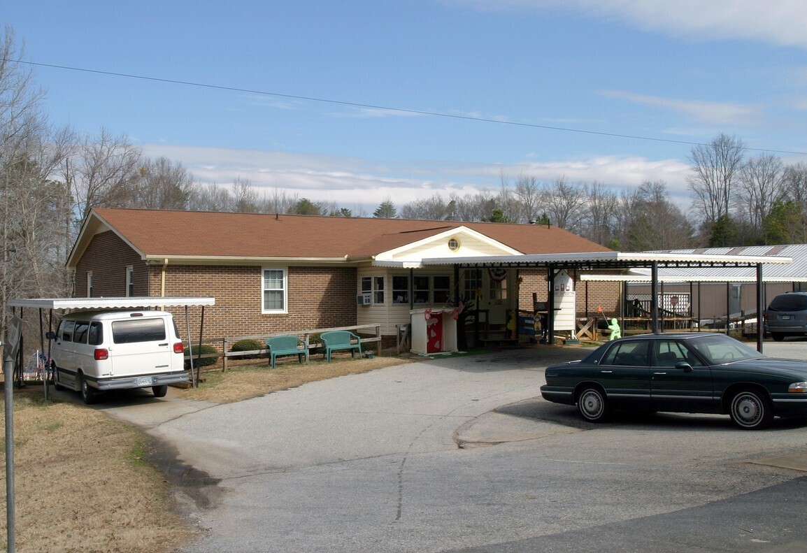 101 High St, Duncan, SC for sale Building Photo- Image 1 of 1