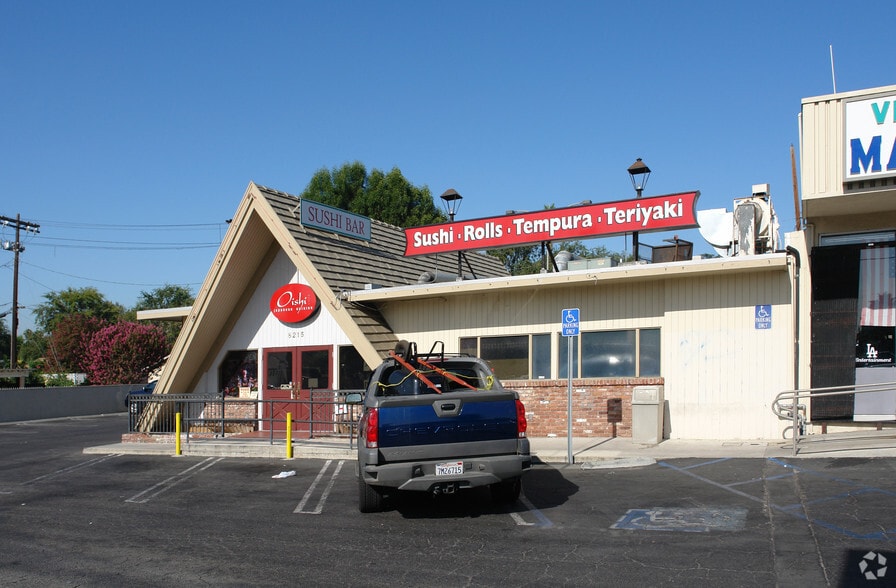 20900-20934 Roscoe Blvd, Canoga Park, CA for lease - Building Photo - Image 2 of 2