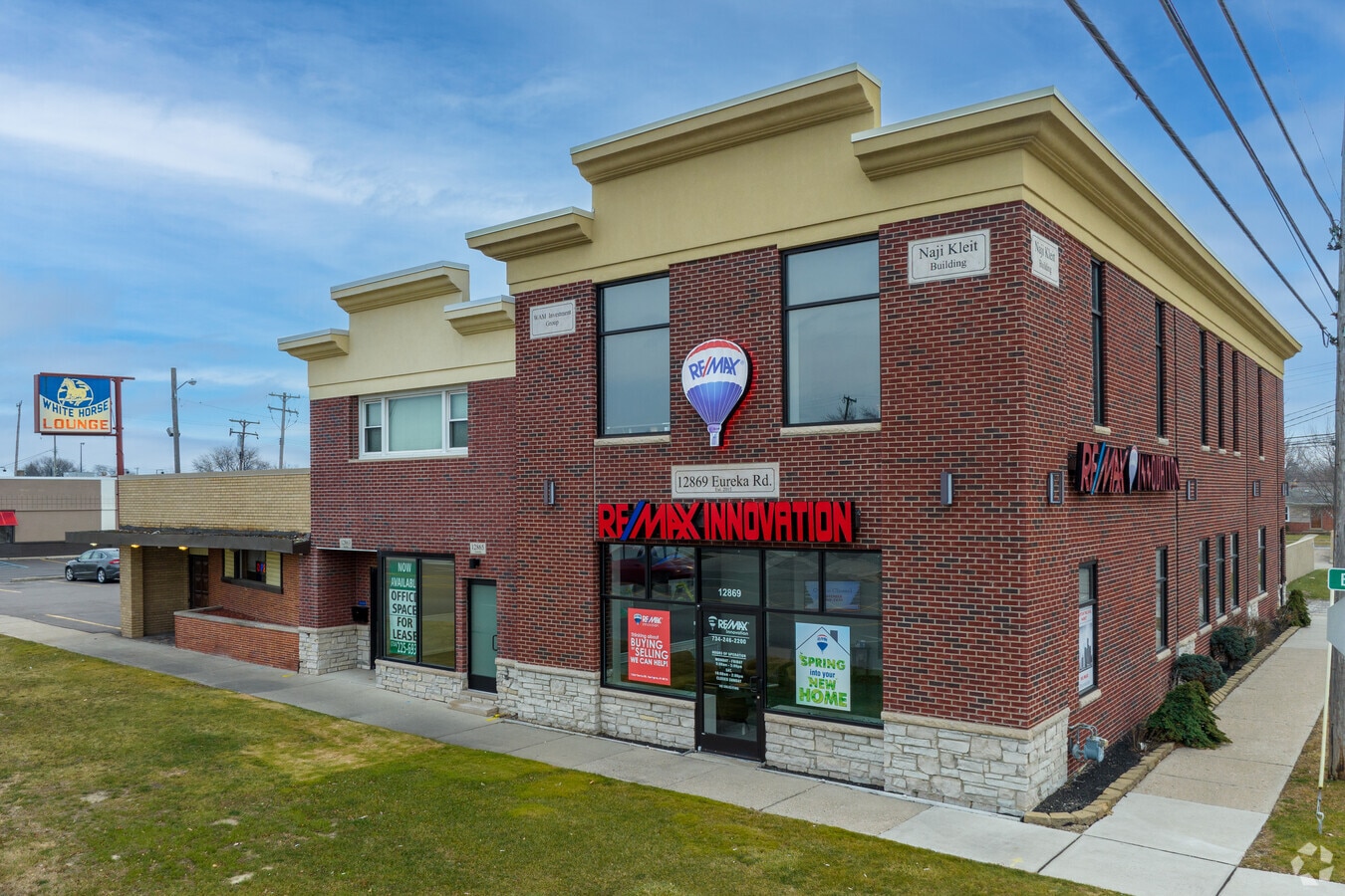 1286312865 Eureka Rd, Southgate, MI 48195