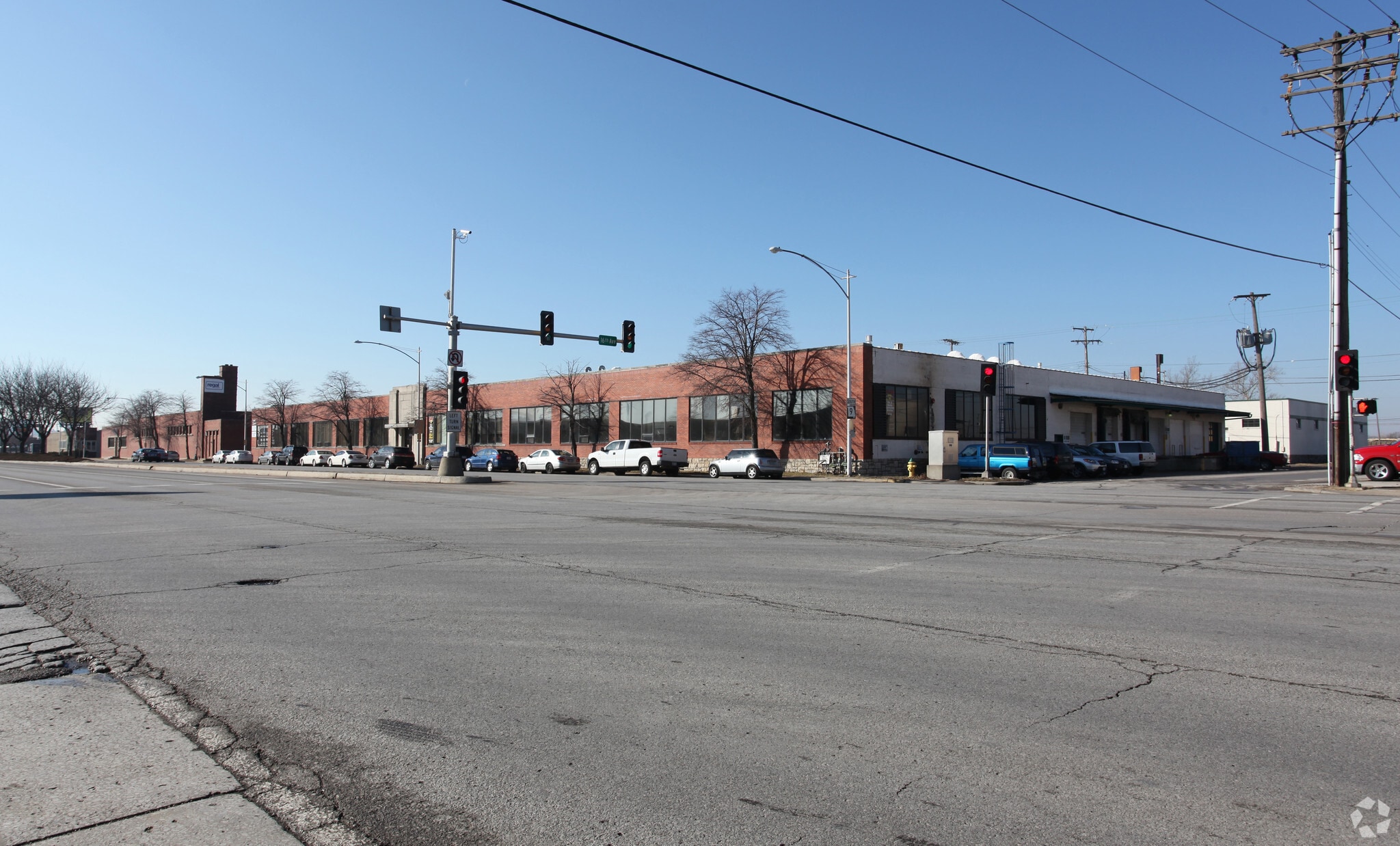 1534 Burlington St, North Kansas City, MO for lease Primary Photo- Image 1 of 7