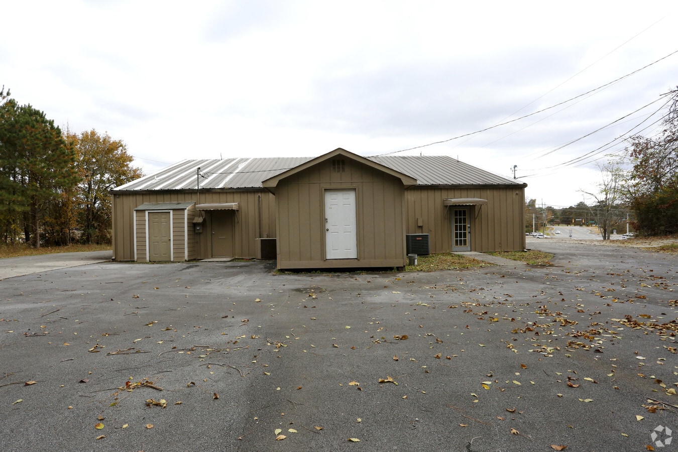 216 Newtown Rd, Calhoun, GA 30701