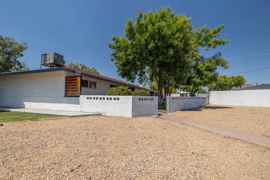 7625 N 12th St, Phoenix, AZ for sale - Building Photo - Image 2 of 10