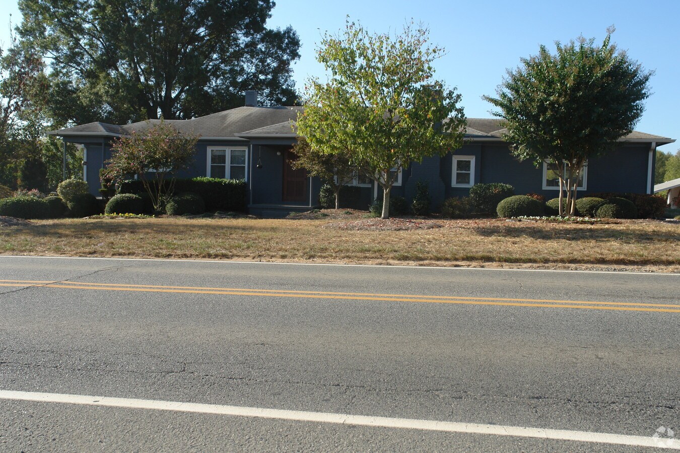 3740 Pleasant Plains Rd, Matthews, NC 28104