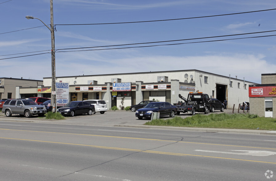 308 Rutherford Rd, Brampton, ON for lease - Primary Photo - Image 1 of 2