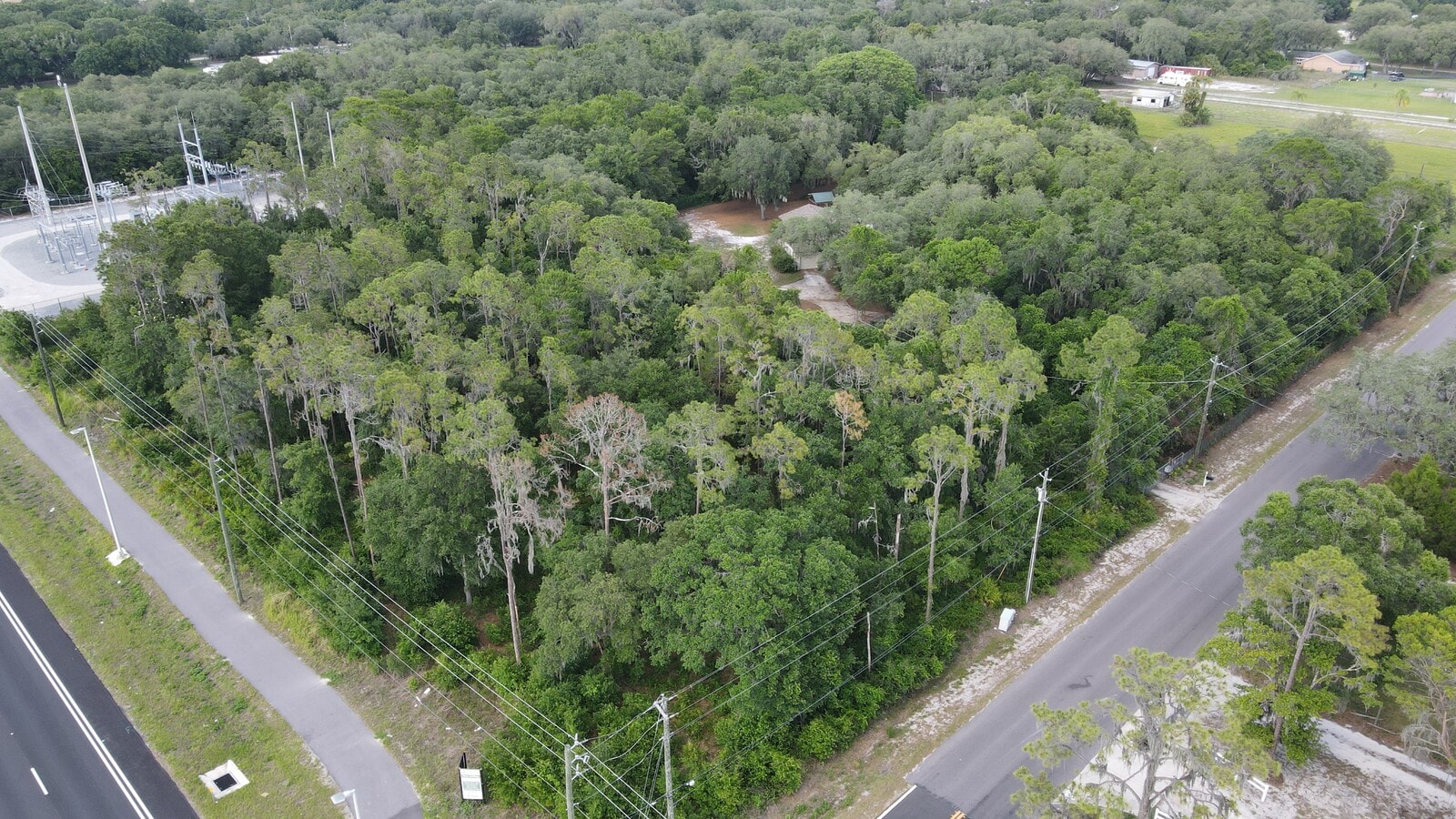 10516 Sumner Rd, Wimauma, FL 33598