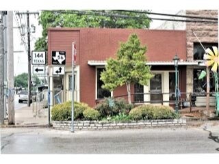 101 Elm St, Glen Rose, TX for sale - Primary Photo - Image 1 of 1