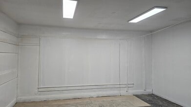 7 E. Water St, Troy, OH for lease Interior Photo- Image 2 of 8