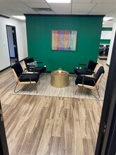 3015 E Skelly Dr, Tulsa, OK for lease Interior Photo- Image 1 of 5