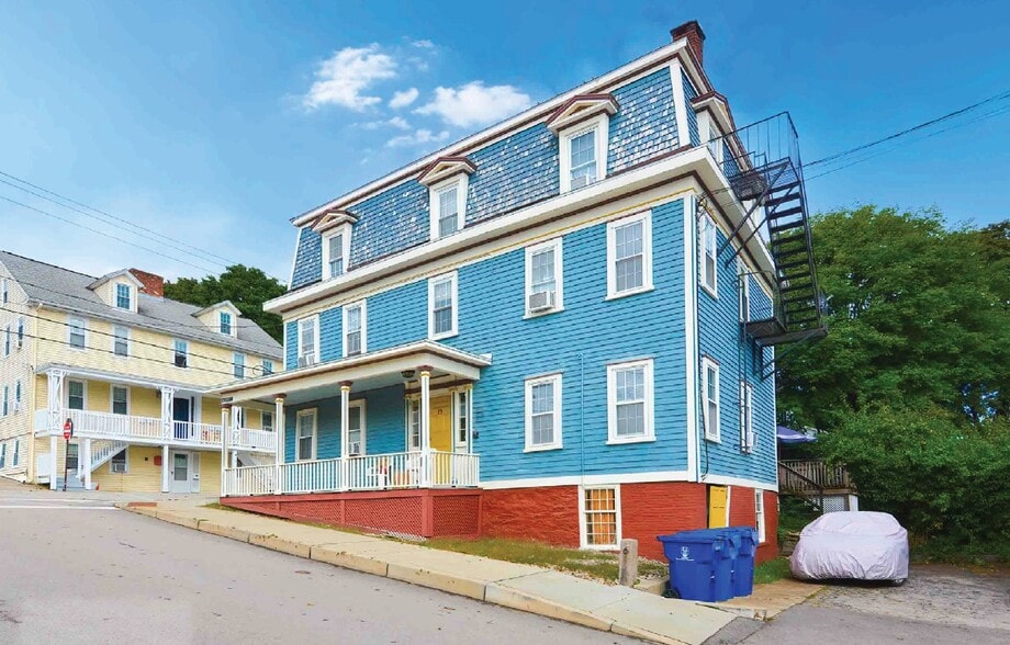 23 Melrose St, East Greenwich, RI for sale - Primary Photo - Image 1 of 1