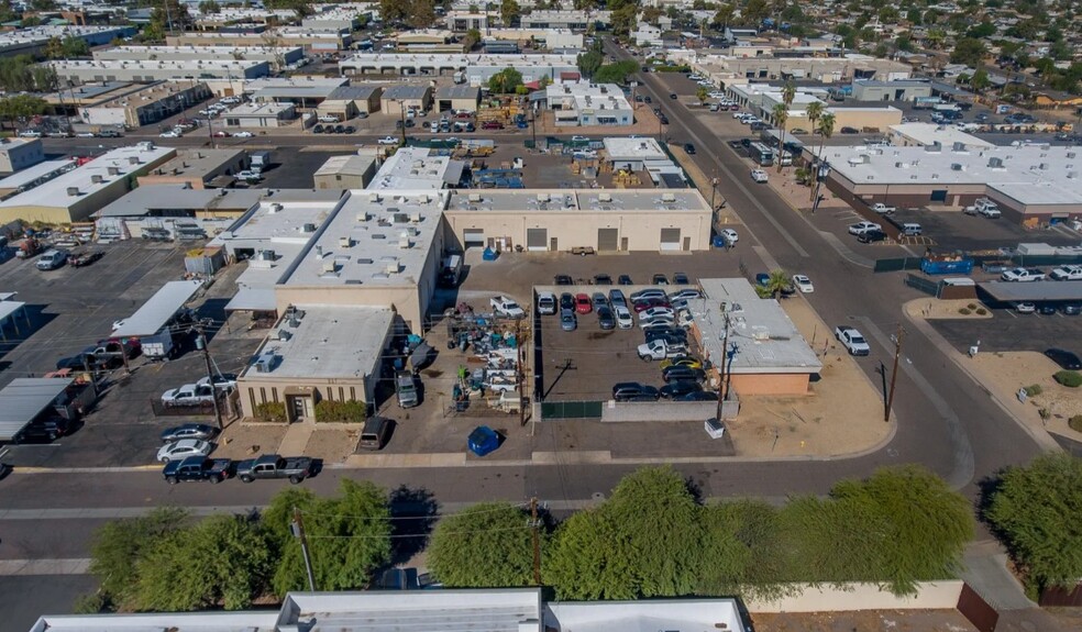 11200 N 21st Ave, 2101 & 2115 W Shangri La Rd, Phoenix, AZ for lease - Building Photo - Image 2 of 14