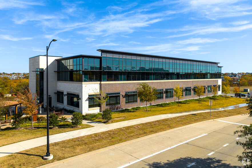 7330 Stonebrook Pky, Frisco, TX for lease - Building Photo - Image 1 of 28