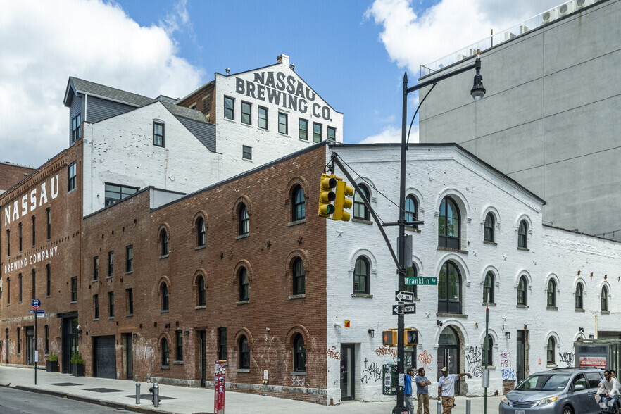 945 Bergen St, Brooklyn, NY for lease - Primary Photo - Image 1 of 5