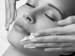 Retail in Villefranche-sur-Saône for lease - Building Photo - Image 3 of 3