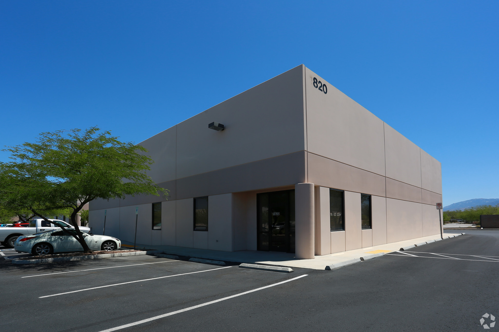 1820 S Research Loop, Tucson, AZ for sale Primary Photo- Image 1 of 1