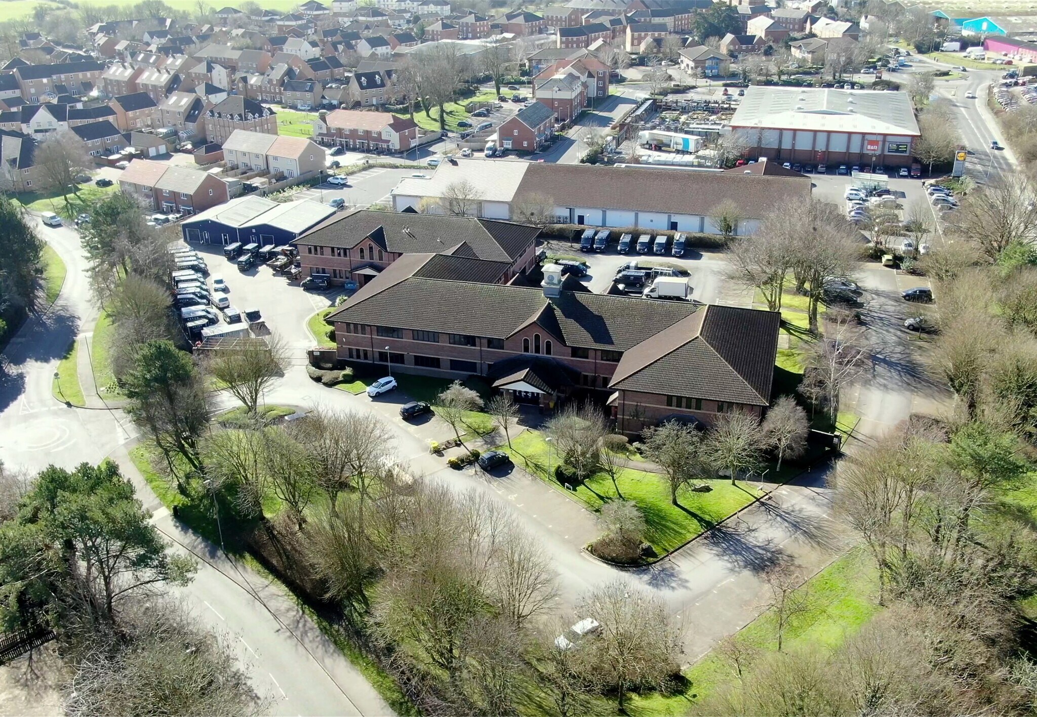 Horton Av, Devizes for lease Building Photo- Image 1 of 8