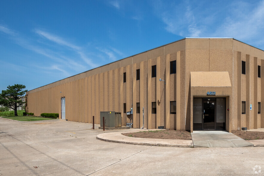 4601 SW 36th St, Oklahoma City, OK for sale - Building Photo - Image 1 of 1