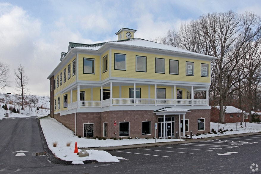 518 Myoma Rd, Mars, PA for sale - Primary Photo - Image 1 of 5