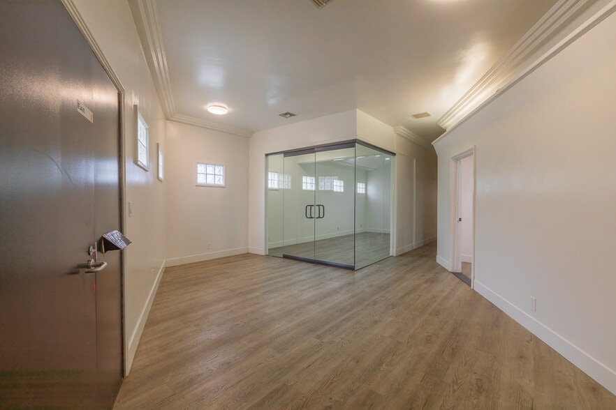 1544 Anaheim St, Harbor City, CA for sale - Building Photo - Image 2 of 26
