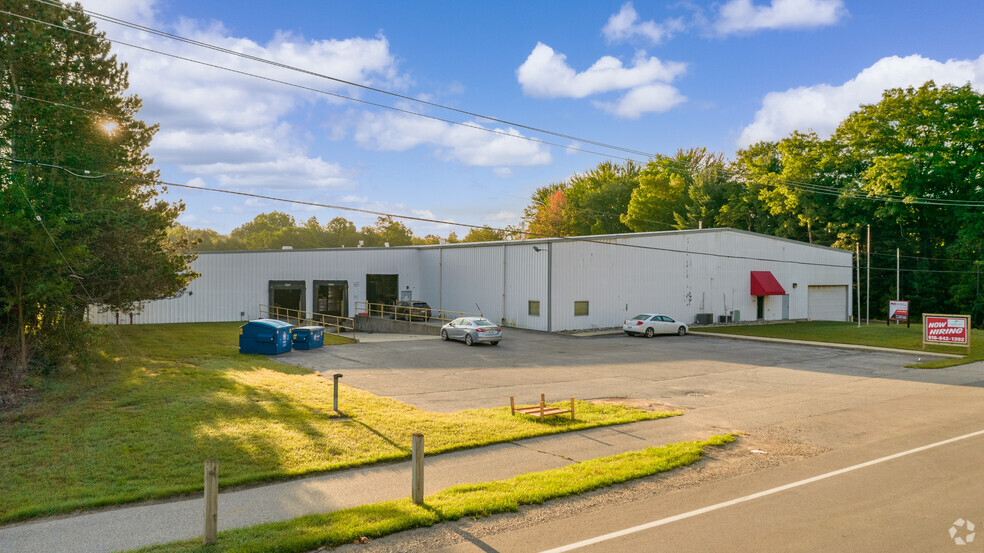 16880 N 148th Ave, Spring Lake, MI for sale - Primary Photo - Image 1 of 1