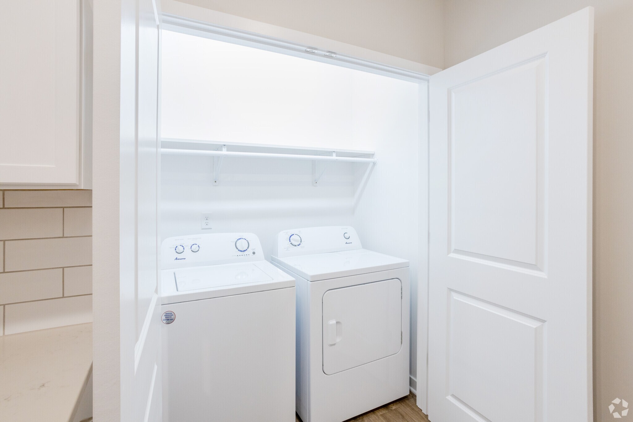 903 Plaza, Rockport, IN 47635 Z Place Commons