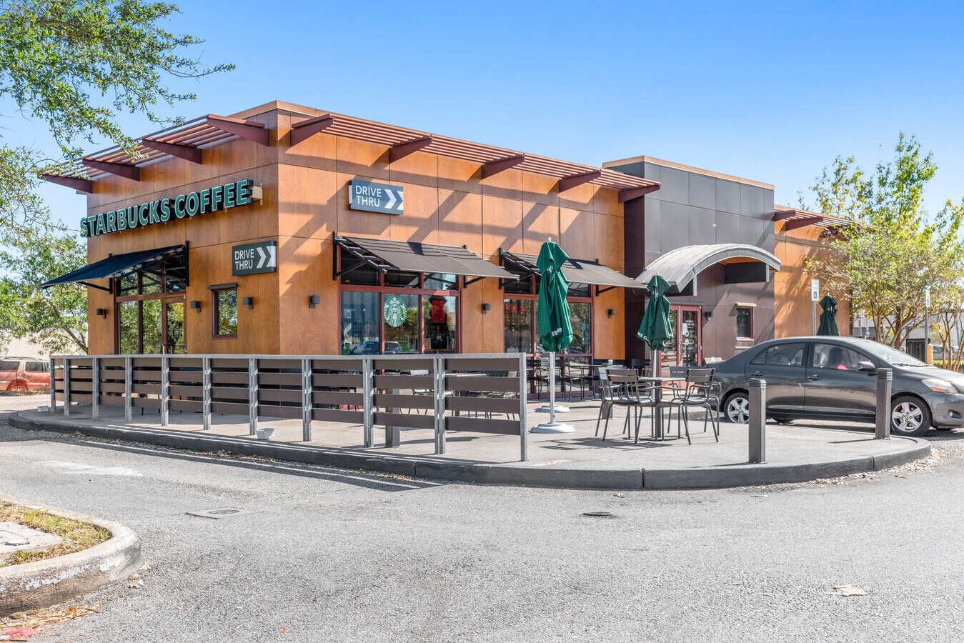 3255 Airport Blvd, Mobile, AL 36606