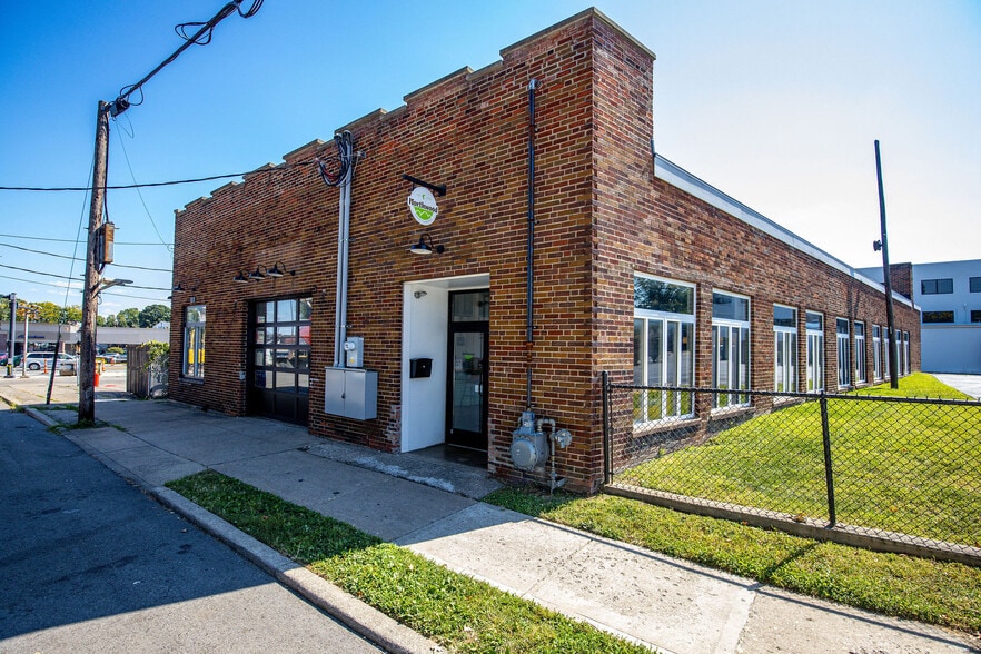 2075 Mills Ave, Norwood, OH for sale - Building Photo - Image 2 of 24