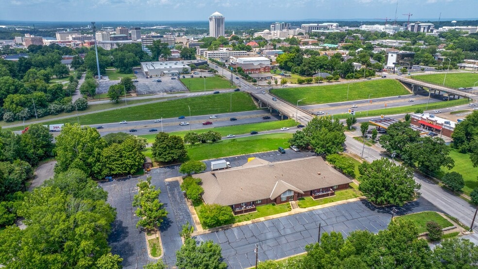 762 S Court St, Montgomery, AL for sale - Building Photo - Image 2 of 94