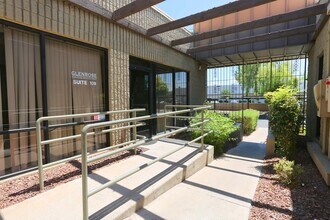 1526 W Glendale Ave, Phoenix, AZ for lease Building Photo- Image 1 of 26