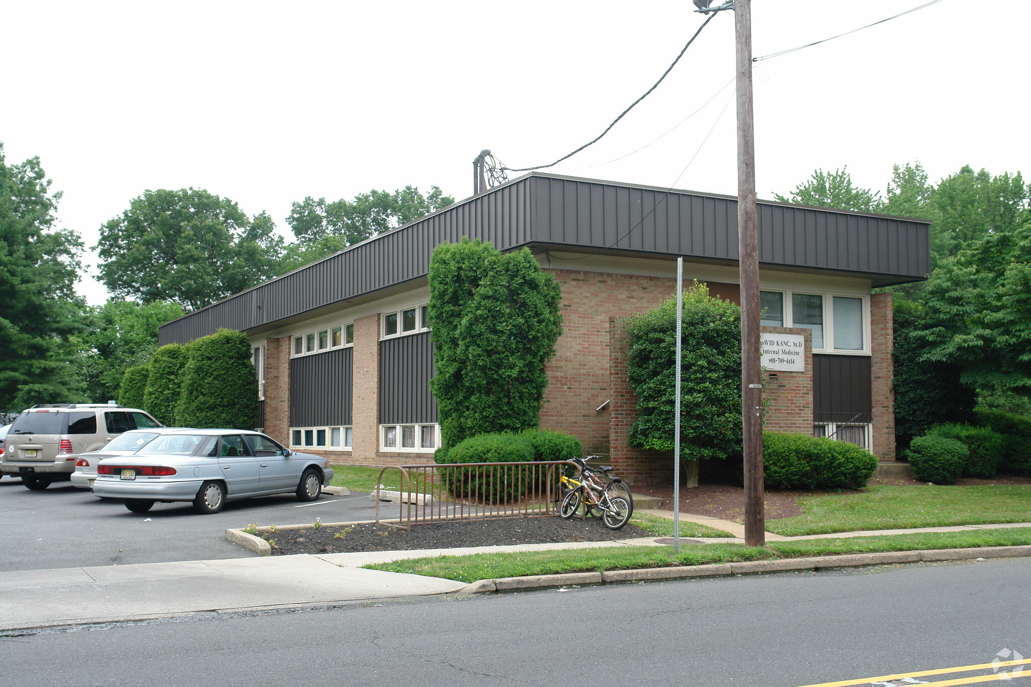 1457 Raritan Rd, Clark, NJ for lease Building Photo- Image 1 of 9