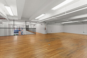 336-342 W 37th St, New York, NY for lease Interior Photo- Image 1 of 1