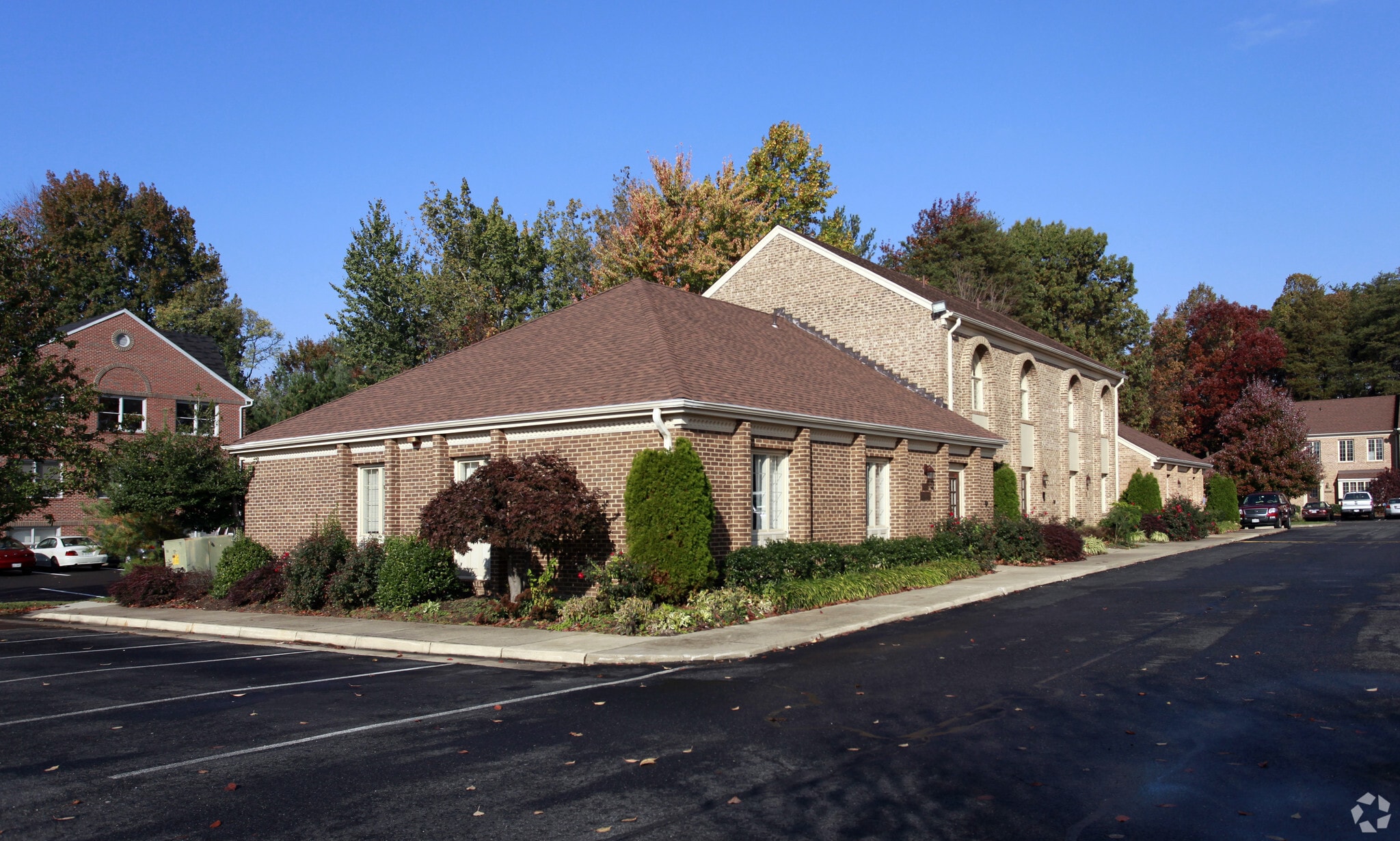 6211-6217 Old Keene Mill Ct, Springfield, VA for sale Primary Photo- Image 1 of 1