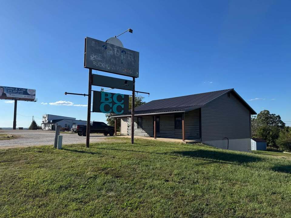 25805 Highway 17, Waynesville, MO for lease Building Photo- Image 1 of 7