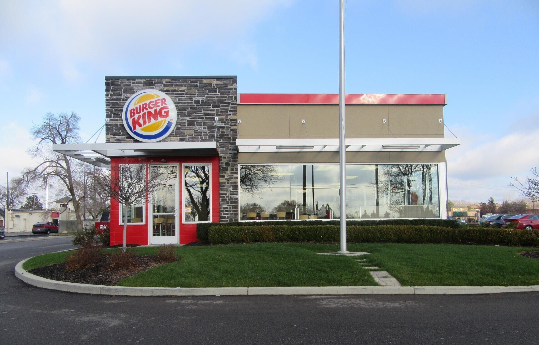 1527 N 6th St, Vincennes, IN for sale Primary Photo- Image 1 of 1