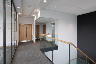 Electric Av, Lincoln for lease Interior Photo- Image 2 of 5