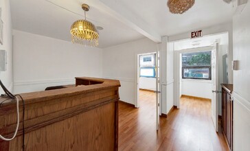 248 W 14th St, New York, NY for lease Interior Photo- Image 2 of 4