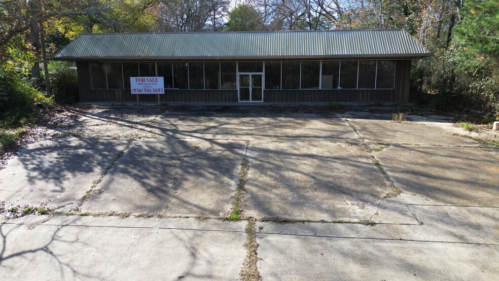 610 Highway 190 East, Huntsville, TX for sale - Building Photo - Image 2 of 9