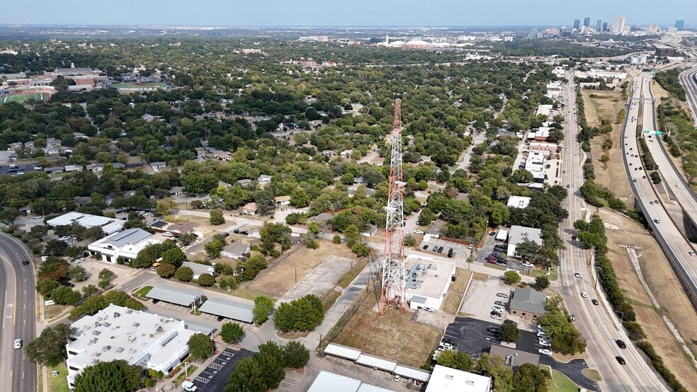 4501 Valentine St, Fort Worth, TX for sale - Building Photo - Image 1 of 2