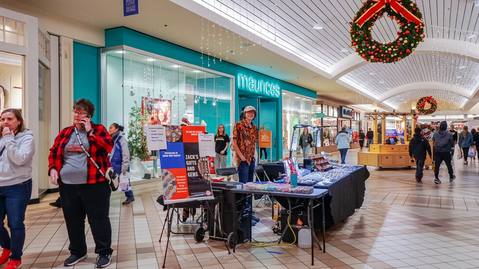 1850 Adams St, Mankato, MN for lease - Interior Photo - Image 3 of 5