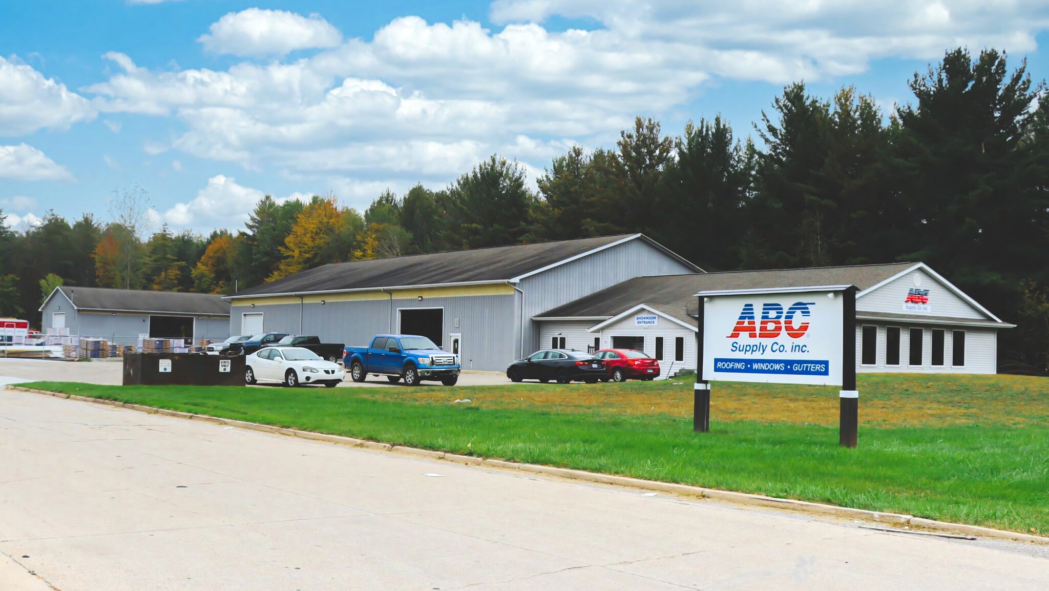 2252 N Meridian Rd, Sanford, MI for sale Building Photo- Image 1 of 1