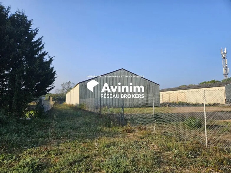 Industrial in Laiz for sale - Building Photo - Image 3 of 6