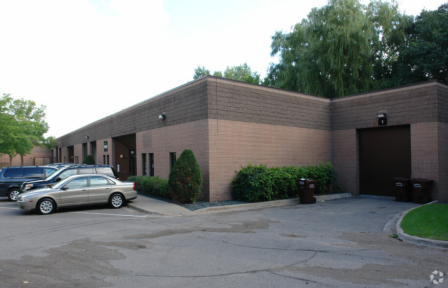 12800-12864 Highway 55, Plymouth, MN for lease - Building Photo - Image 3 of 3